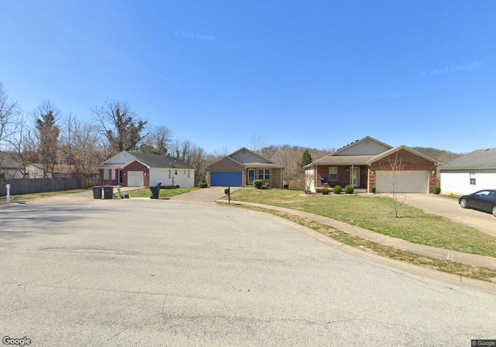 2009 Cedar Ridge Dr, New Albany, IN 47150 - photo 1