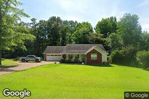 385 1st St N, Guin, AL 35563
