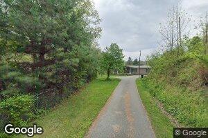 129 Barnett Ct, Martin, KY 41649