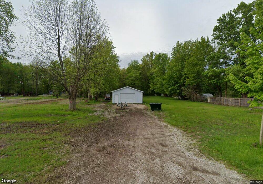 5434 W Maple Rd, Geneva, OH 44041 - photo 1