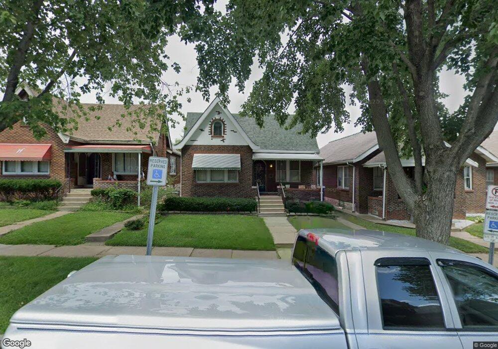 4715 Penrose St, Saint Louis, MO 63115 - photo 1