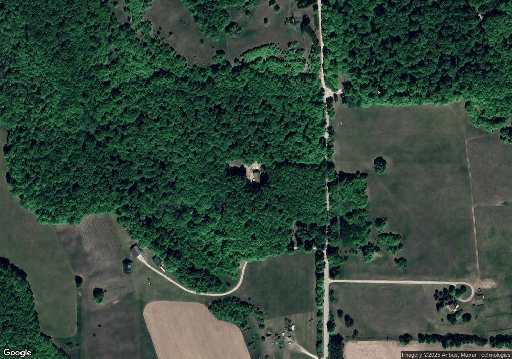 7929 Maple Grove Rd, Charlevoix, MI 49720 - photo 1