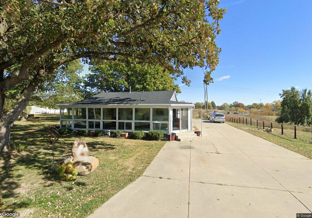 1318 W 8th St N unit A, Newton, IA 50208 - photo 1