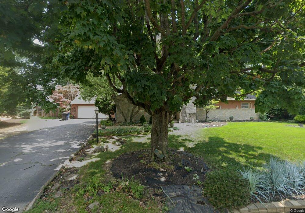 2420 Beverly Place, Columbus, OH 43209 - photo 1