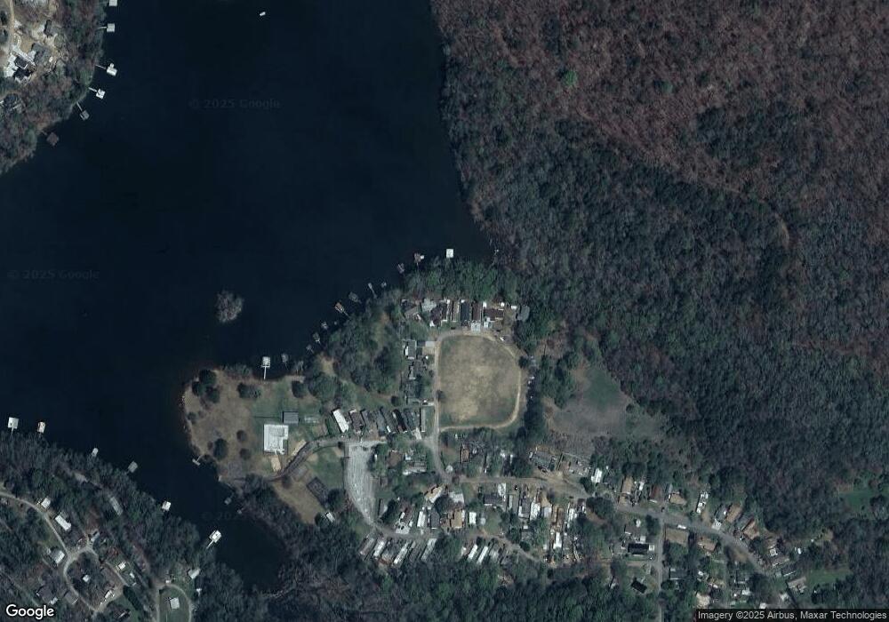 5573 Waterwood Dr, Gainesville, GA 30506 - photo 1