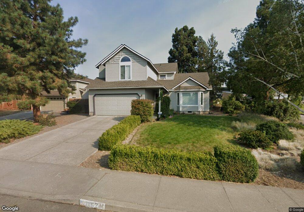 1624 NE Hollow Tree Ln, Bend, OR 97701 - photo 1