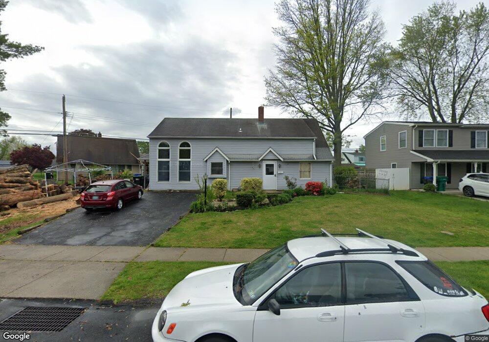 56 Inbrook Rd, Levittown, PA 19057 - photo 1