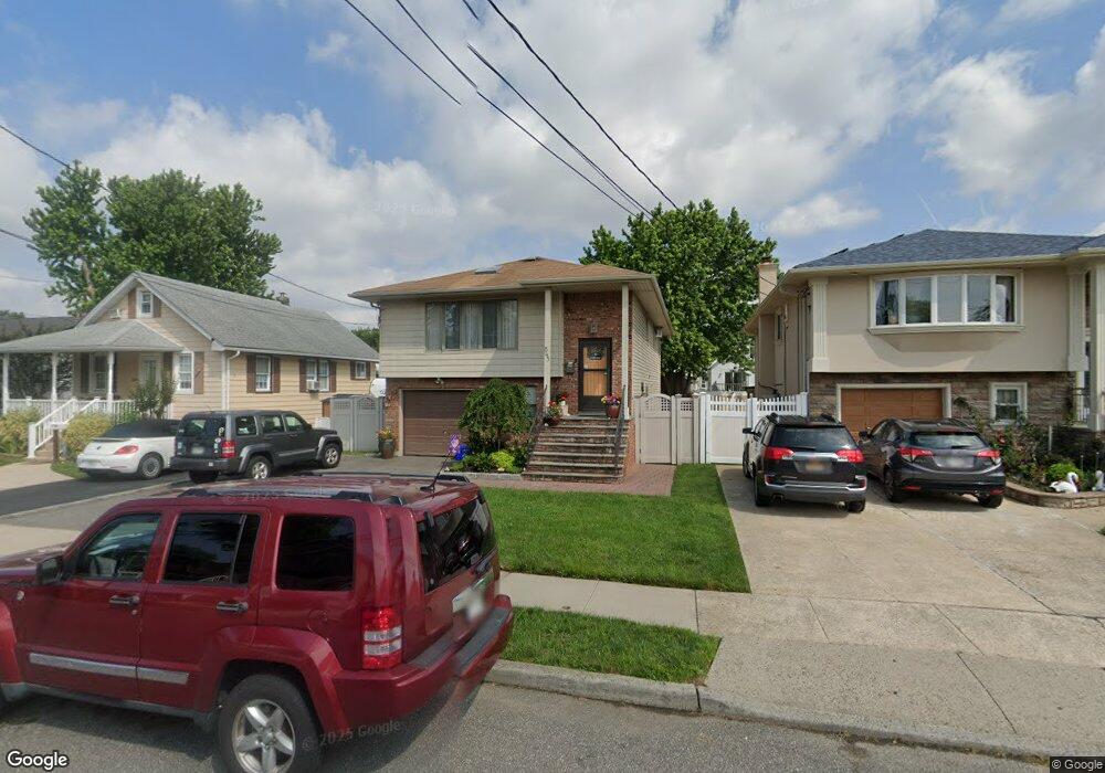 843 Washington St, Baldwin, NY 11510 - photo 1