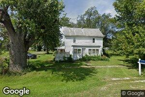 301 Bentley Dr, Carthage, IL 62321