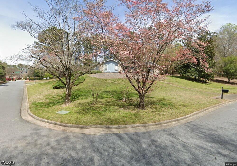 2815 Roxburgh Dr, Roswell, GA 30076 - photo 1