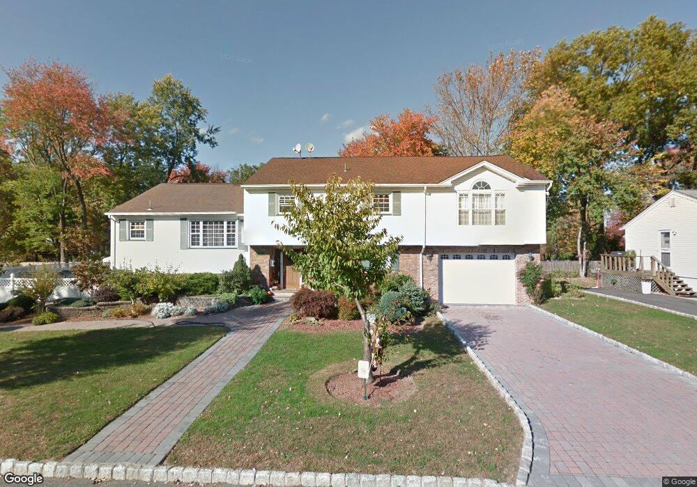 8 Elm Ln, Lake Hiawatha, NJ 07034 - photo 1