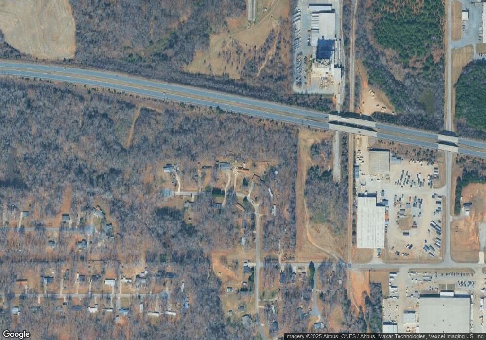 125 Big Forest Dr, Statesville, NC 28677 - photo 1