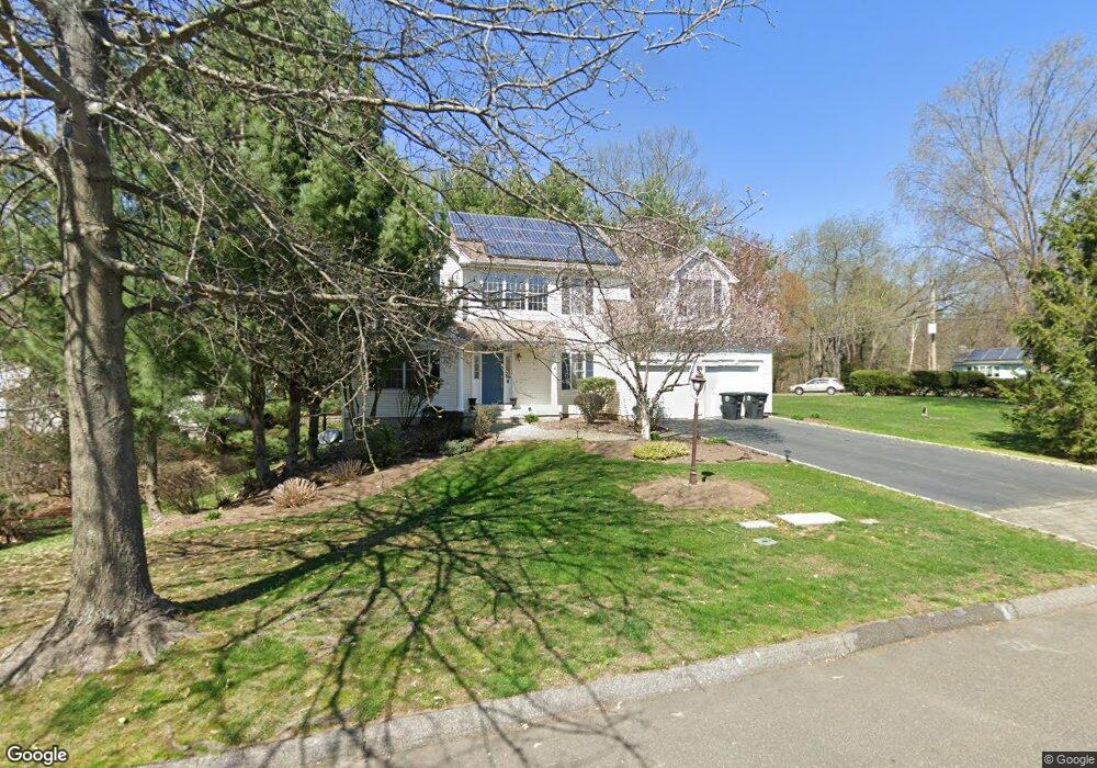 8 Augusta Dr, Milford, CT 06461 - photo 1