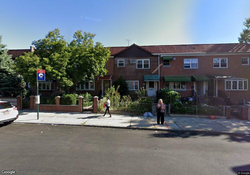 4817 30th Ave, Astoria, NY 11103 - photo 1