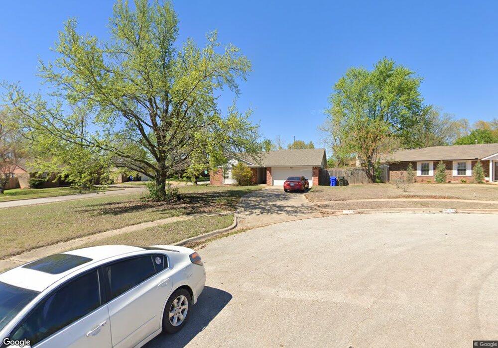 701 Black Hawk Dr, Norman, OK 73072 - photo 1