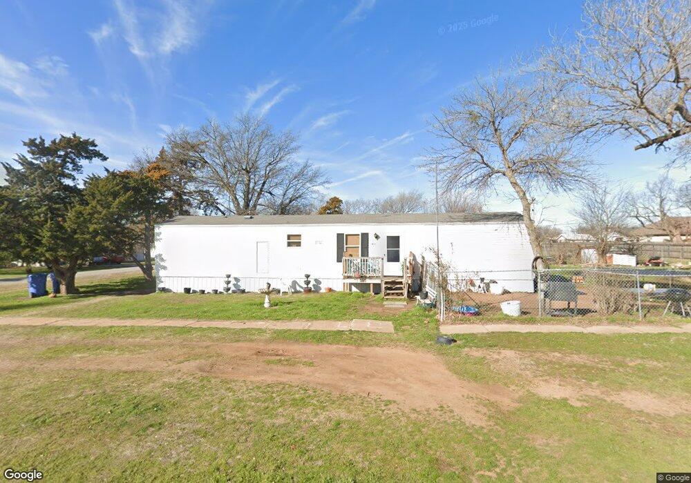 411 S 3rd St, Cache, OK 73527 - photo 1