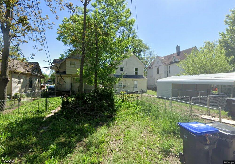 1323 SW Washburn Ave, Topeka, KS 66604 - photo 1