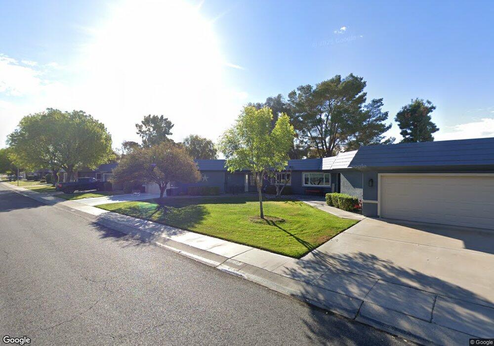 10415 W Pineaire Dr, Sun City, AZ 85351 - photo 1