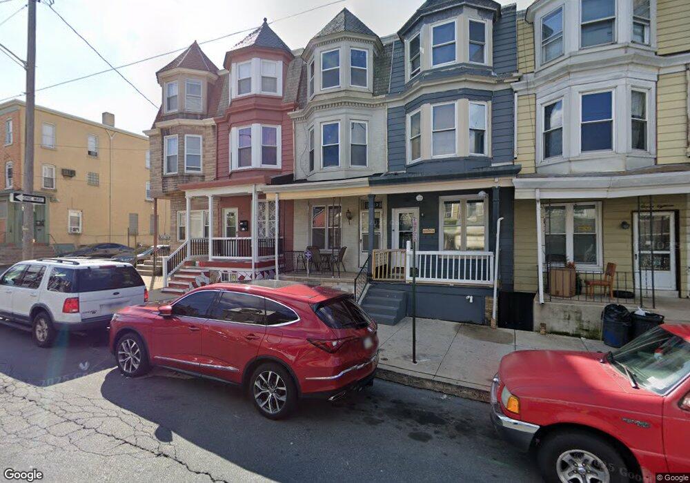 1124 Robeson St, Reading, PA 19604 - photo 1