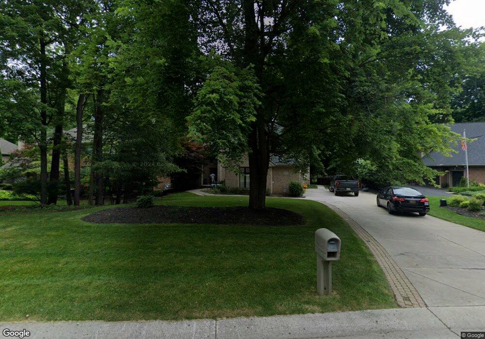 3856 Elder Rd S, West Bloomfield, MI 48324 - photo 1