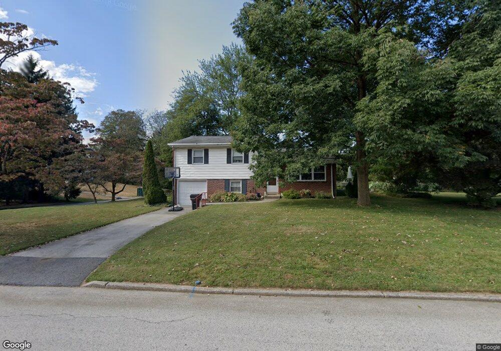 16 E Golf Club Ln, Paoli, PA 19301 - photo 1