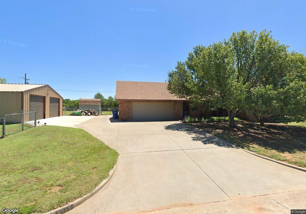 4404 Clear Springs Dr, Duncan, OK 73533 - photo 1