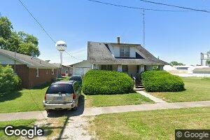 310 N Mcgown St, Raymond, IL 62560