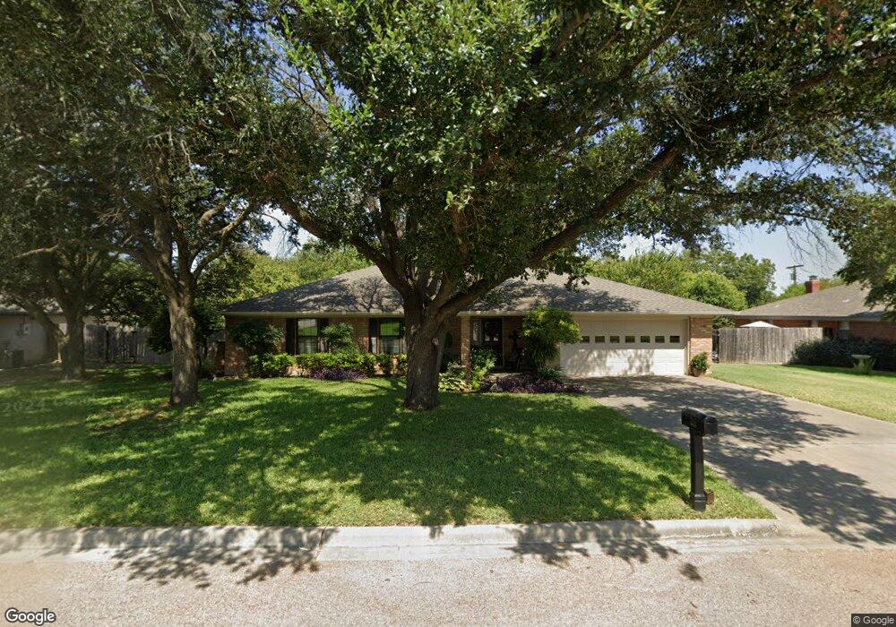 420 Skyview Cir, Troy, TX 76579 - photo 1