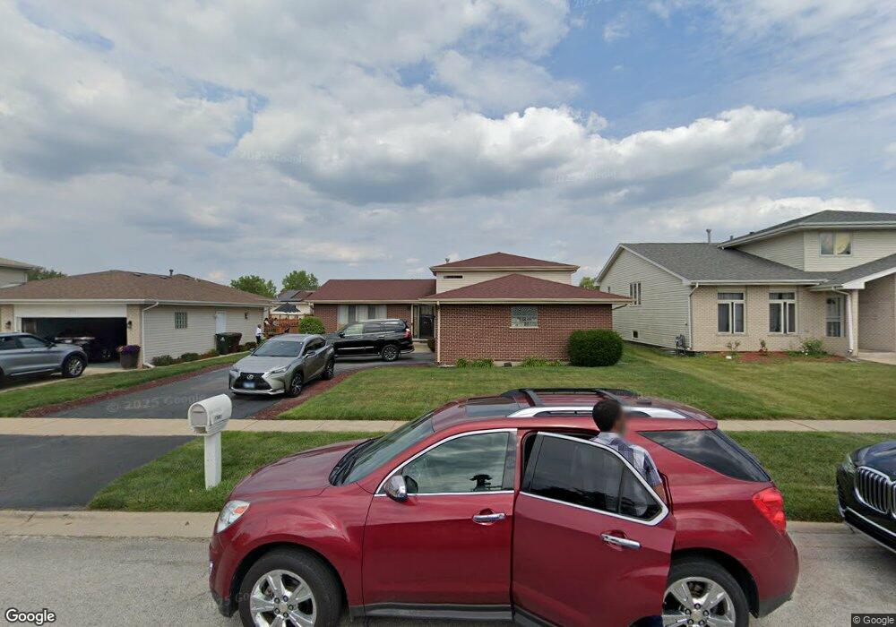 17961 Poplar Ln, Country Club Hills, IL 60478 - photo 1