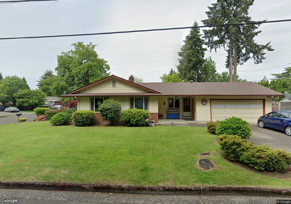 811 Tivoli Ave, Eugene, OR 97404 - photo 1