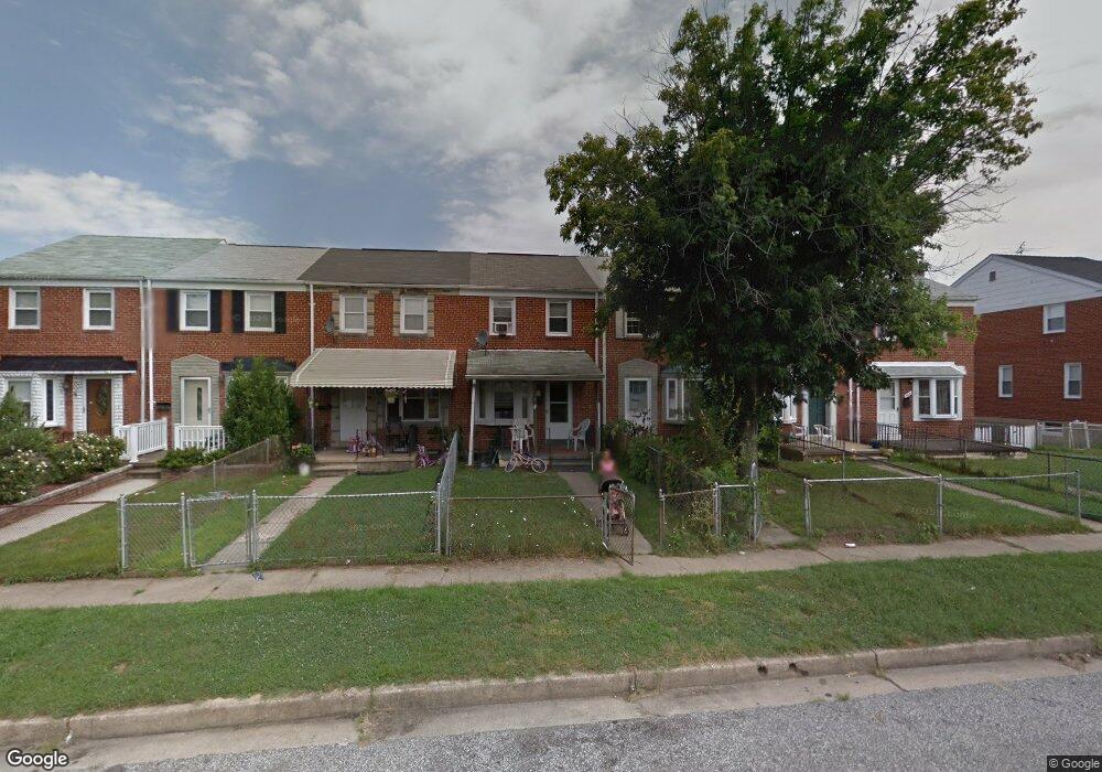 954 Middlesex Rd, Essex, MD 21221 - photo 1