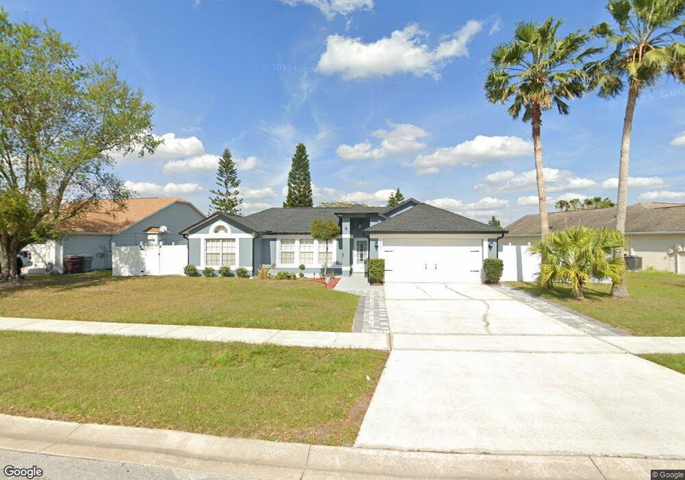 2407 Queenswood Cir, Kissimmee, FL 34743 - photo 1