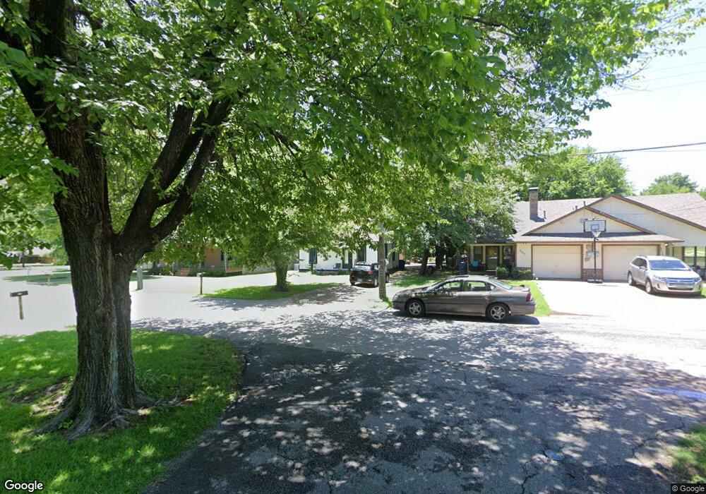 2524 W Walker St, Denison, TX 75020 - photo 1