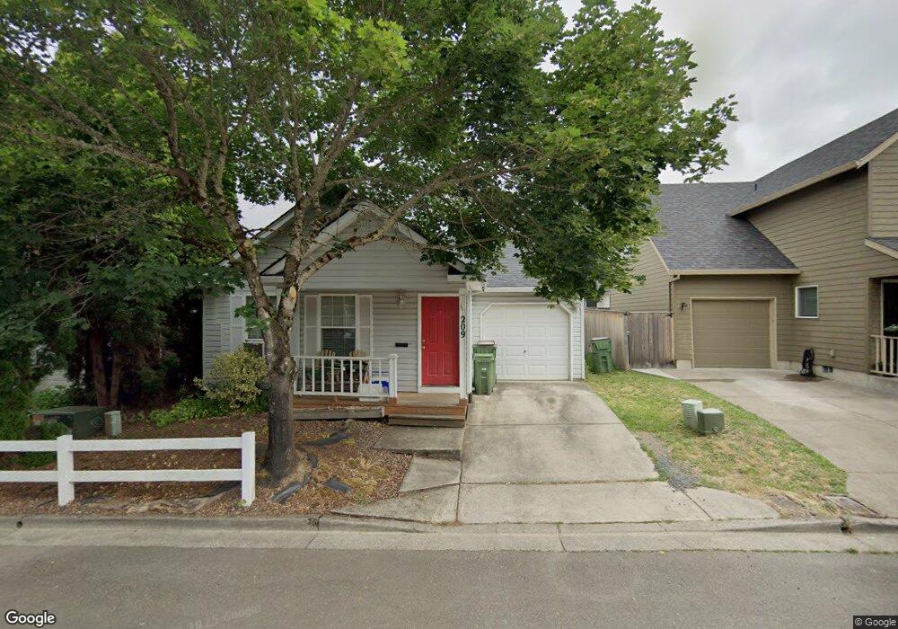 209 Levi Way, Newberg, OR 97132 - photo 1