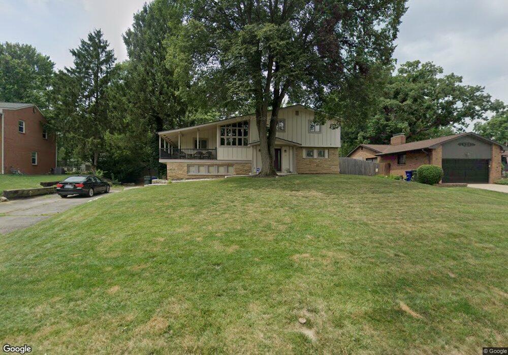 960 Stoney Creek Rd, Columbus, OH 43235 - photo 1