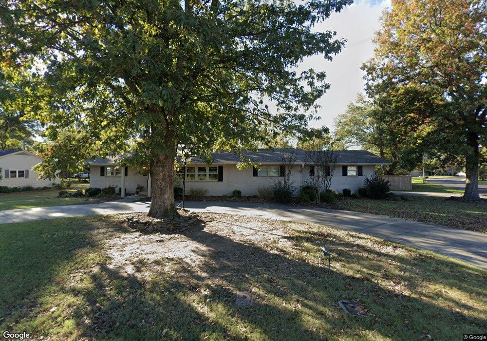 2008 Coker Hampton Dr, Stuttgart, AR 72160 - photo 1