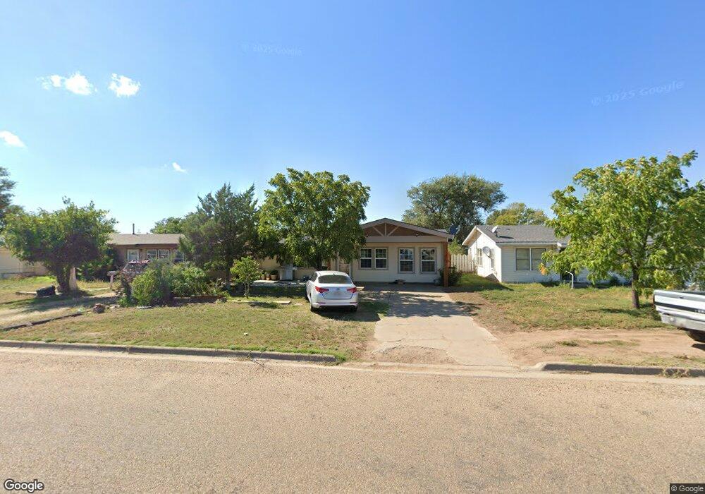 113 N Birge Ave, Dumas, TX 79029 - photo 1