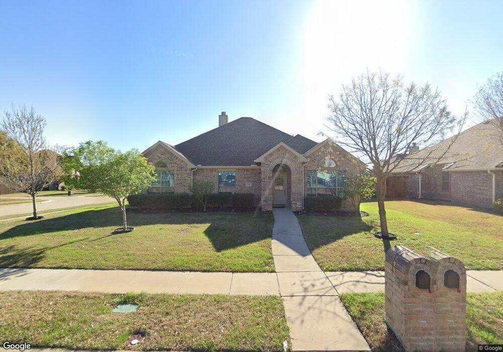 310 Wooded Creek Ave, Wylie, TX 75098 - photo 1