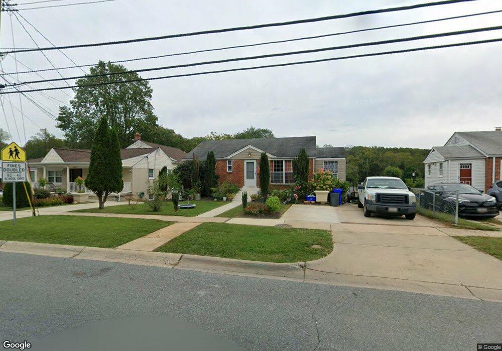 12715 Parkland Dr, Rockville, MD 20853 - photo 1