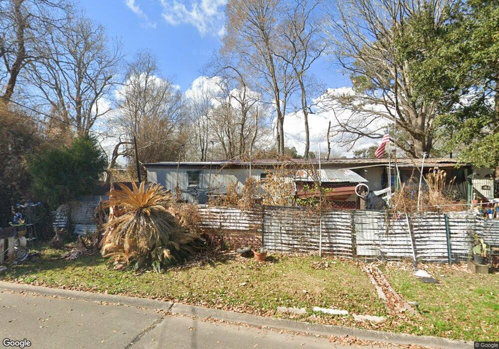 514 Tartan St, New Iberia, LA 70563 - photo 1