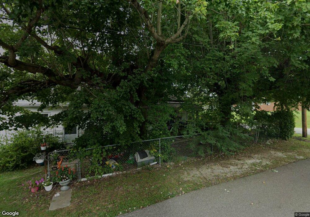 208 S Green St, Francisco, IN 47649 - photo 1