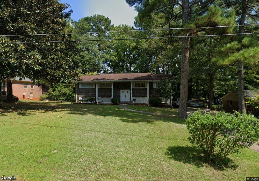 569 Doyal Mills Ct, Stone Mountain, GA 30083 - photo 1