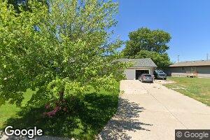 310 Sycamore St, Cairo, NE 68824