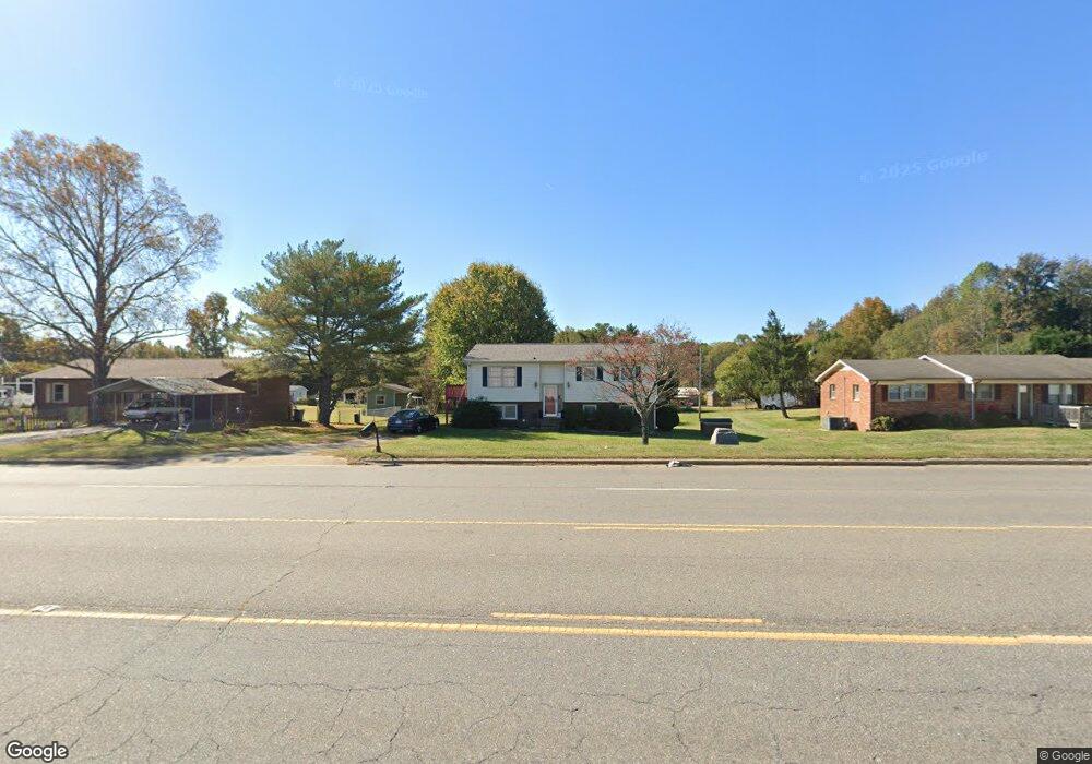 2218 Salisbury Hwy, Statesville, NC 28677 - photo 1