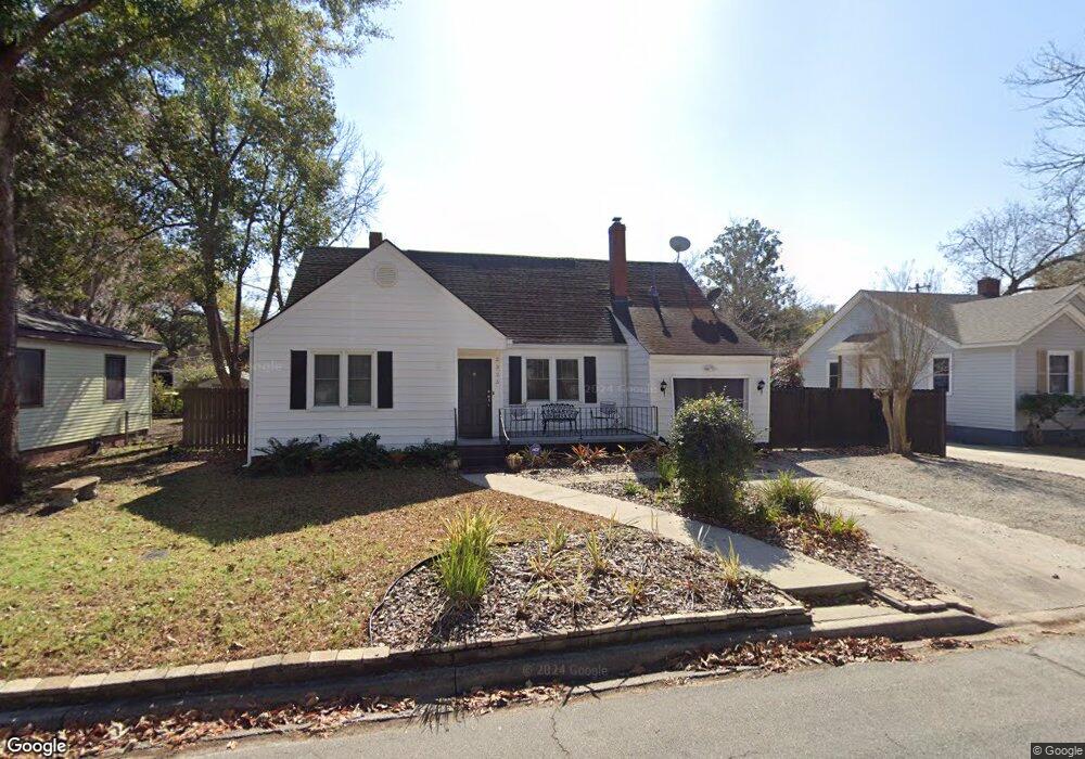 2323 E 40th St, Savannah, GA 31404 - photo 1