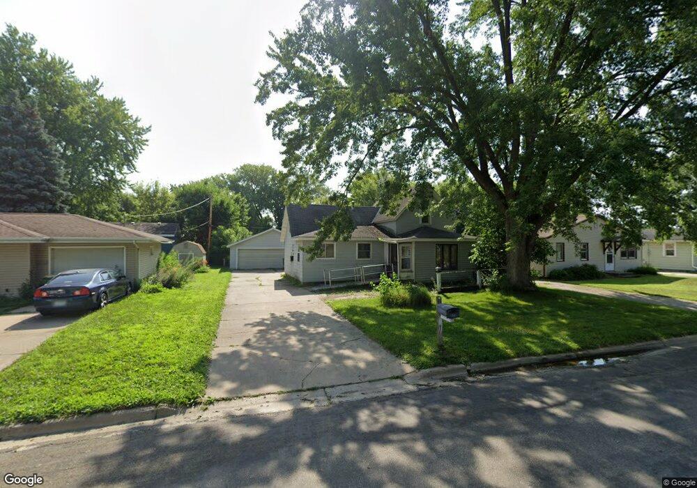 512 Wayside Ave, Albert Lea, MN 56007 - photo 1