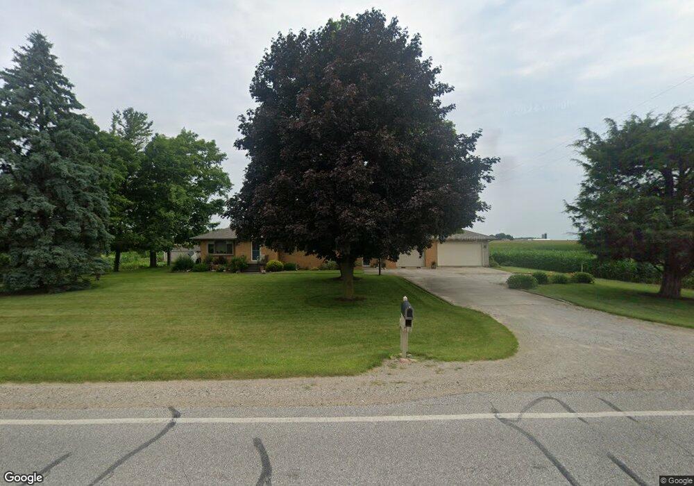 9640 Frankenmuth Rd, Vassar, MI 48768 - photo 1