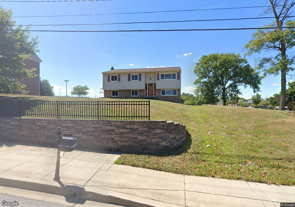 516 E Baltimore St, Taneytown, MD 21787 - photo 1