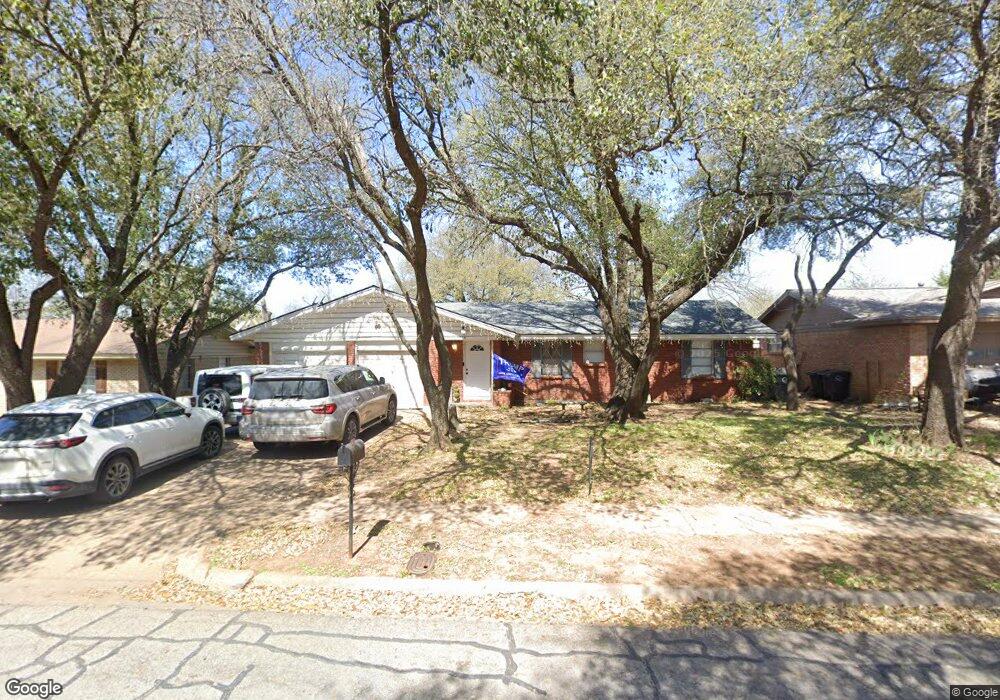 1314 Roberts Ave, Cleburne, TX 76033 - photo 1