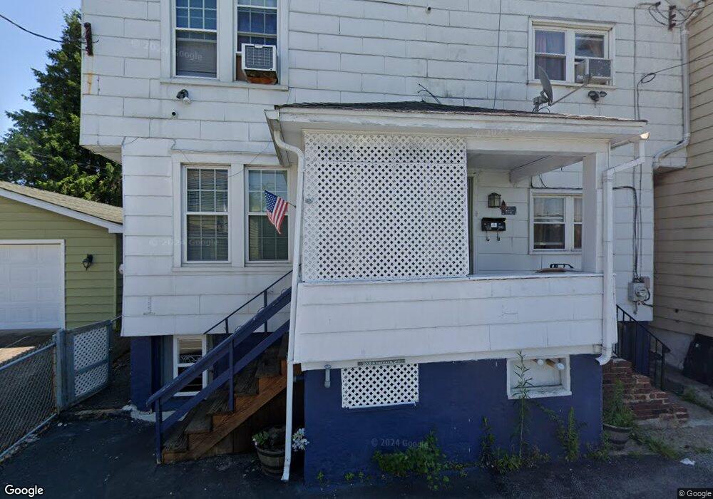 708 N Vine St, Hazleton, PA 18201 - photo 1